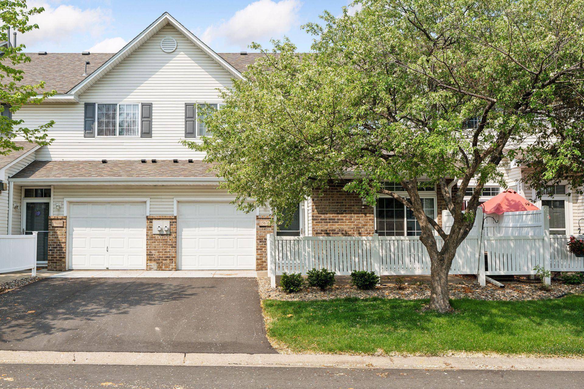 Apple Valley, MN 55124,15676 Garnet WAY #34