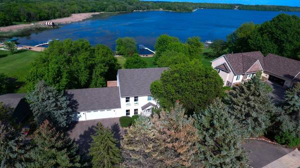 9285 Pierson Lake DR,  Laketown Twp,  MN 55318