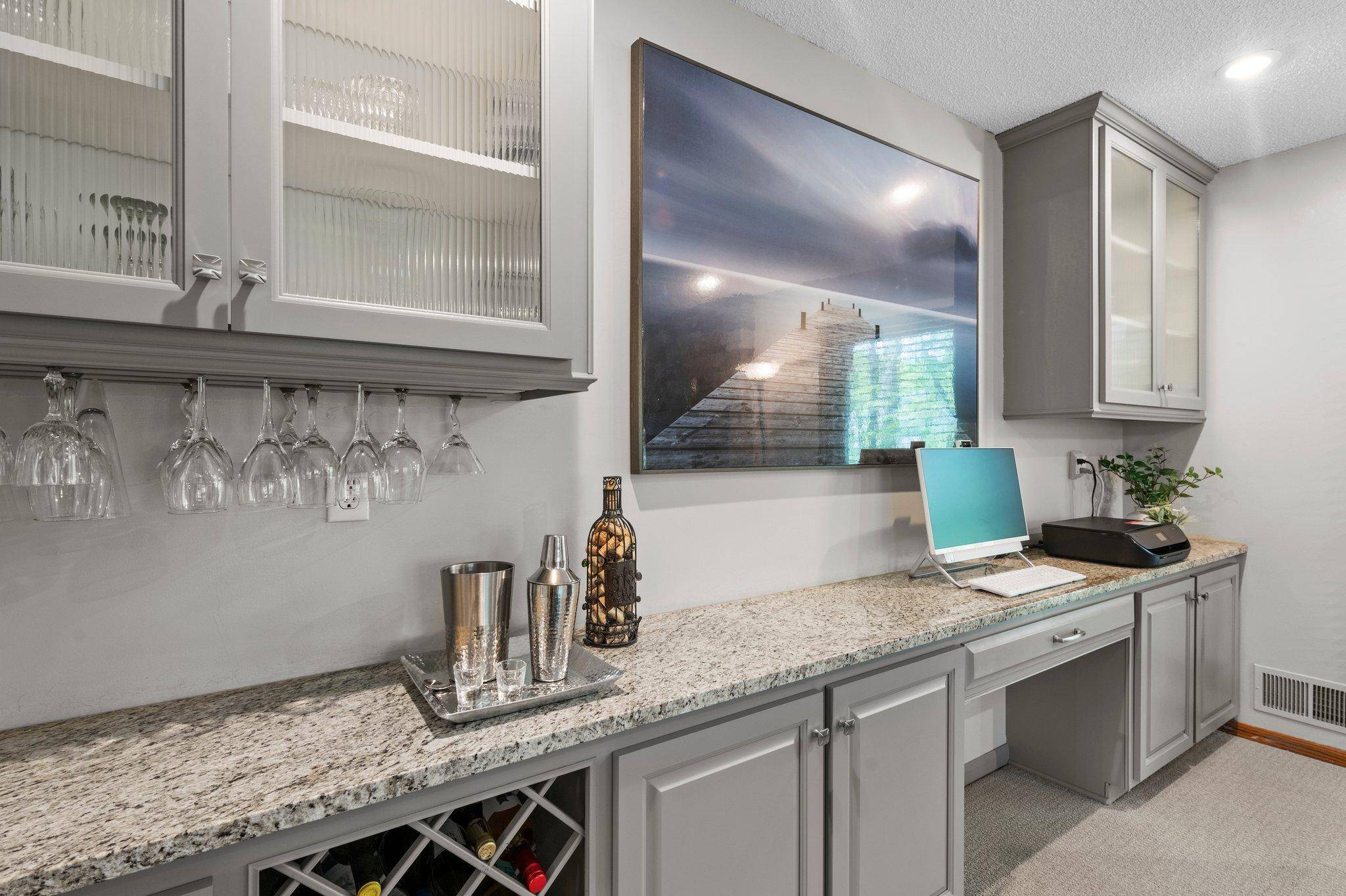 Bloomington, MN 55438,8143 Pennsylvania CIR