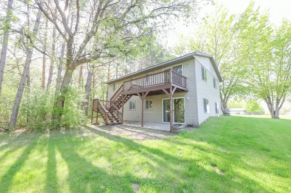 Alexandria, MN 56308,1703 Oak Knoll DR NE