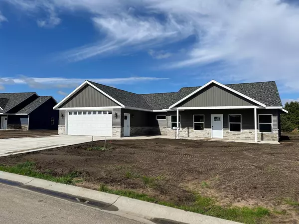 911 8th AVE NW, Perham, MN 56573