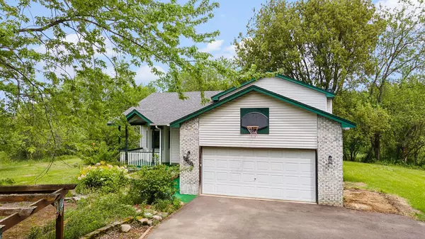 North Branch, MN 55056,9208 Saint Croix TRL