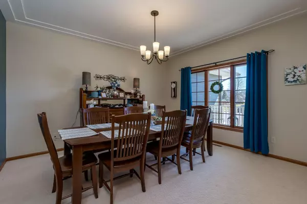 Mankato, MN 56001,228 South Brook CIR