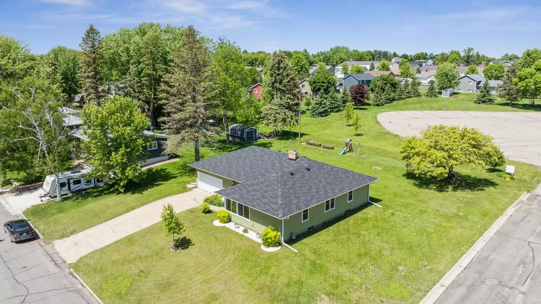 901 Forest AVE, Albany, MN 56307