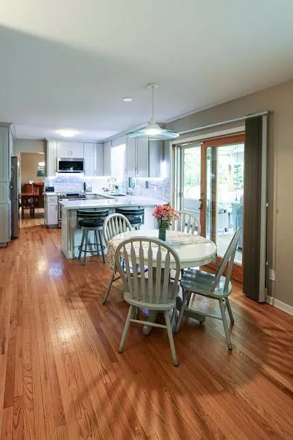 Chanhassen, MN 55317,1563 Bluebill TRL