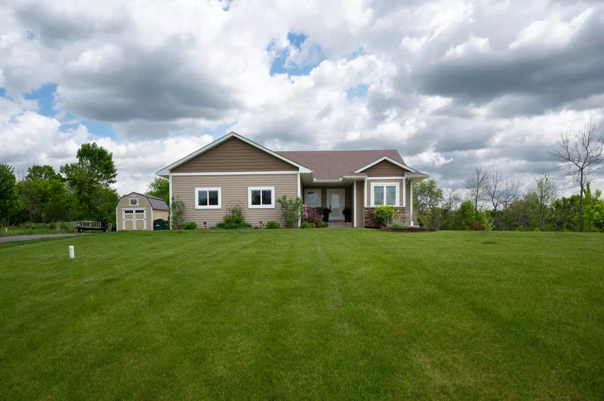 Hudson, WI 54016,1059 Autumn Oak LN