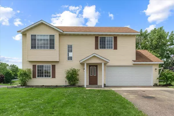 Hammond, WI 54015,1385 Hunter Hill DR