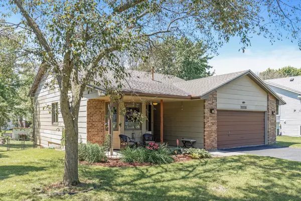 10526 National ST NE, Blaine, MN 55014