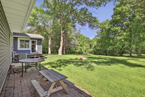 Faribault, MN 55021,12 Crestview Bay