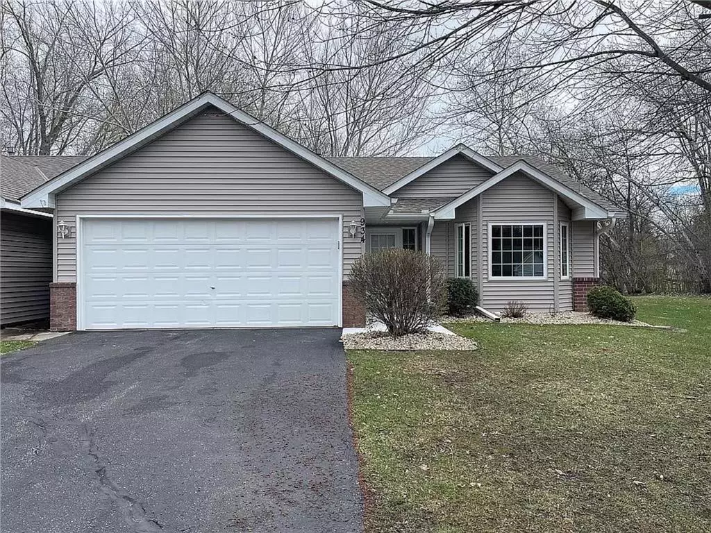 Coon Rapids, MN 55433,934 105th AVE NW