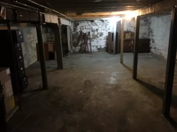 Saint Paul, MN 55130,1197 Payne AVE