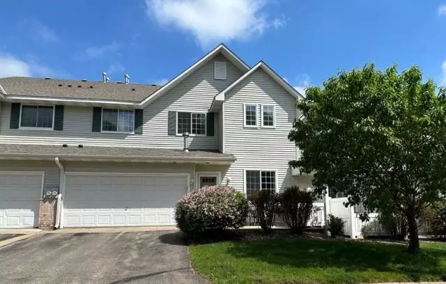 14330 Wilson DR, Eden Prairie, MN 55347