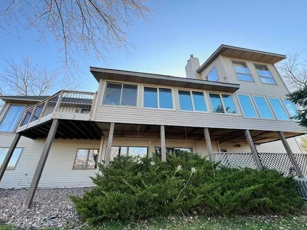 417 Locust ST N, Prescott, WI 54021