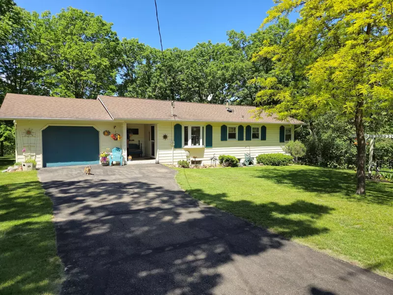 8445 Ivy PL NW, Rice, MN 56367