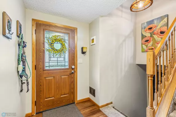 Moorhead, MN 56560,417 Oakway