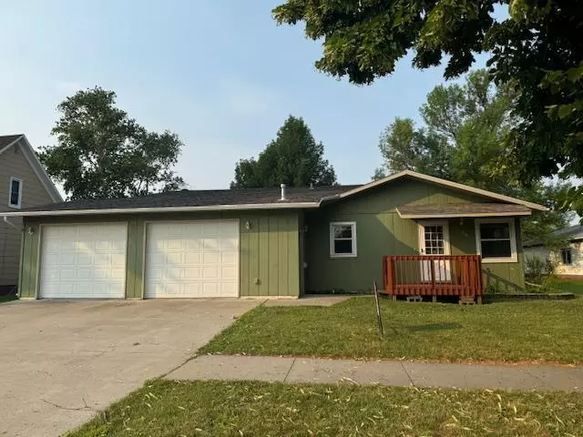 Crookston, MN 56716,210 4th AVE S