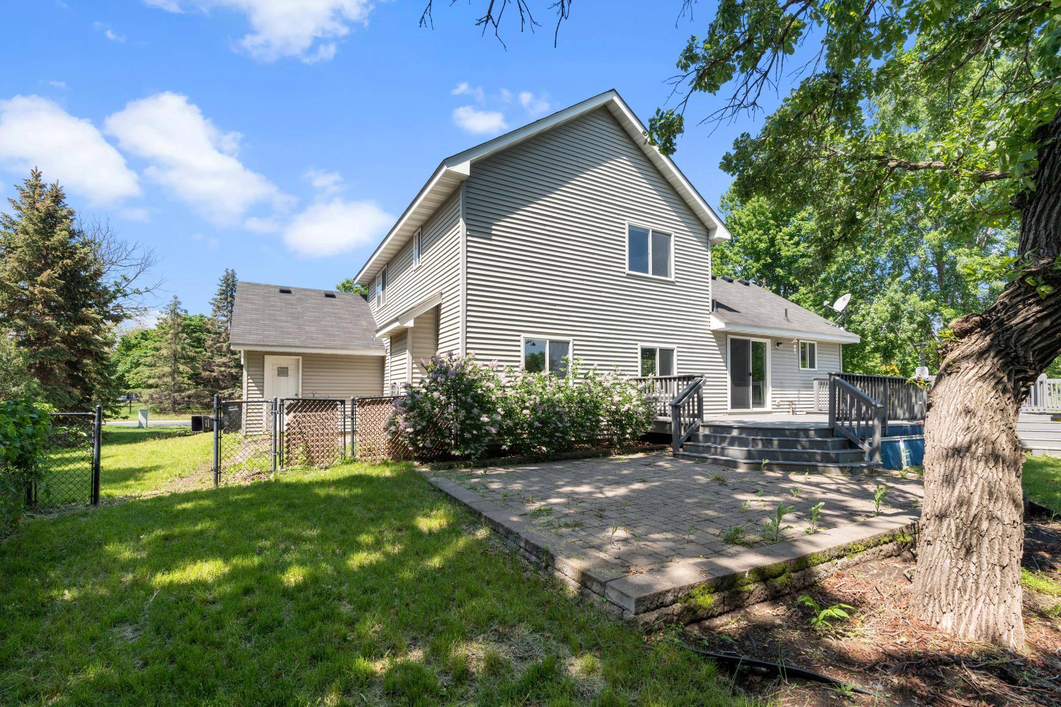Shakopee, MN 55379,1507 Windsor DR S