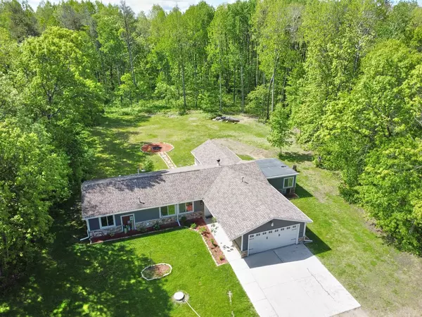 13361 Ossipee RD, Merrifield, MN 56465