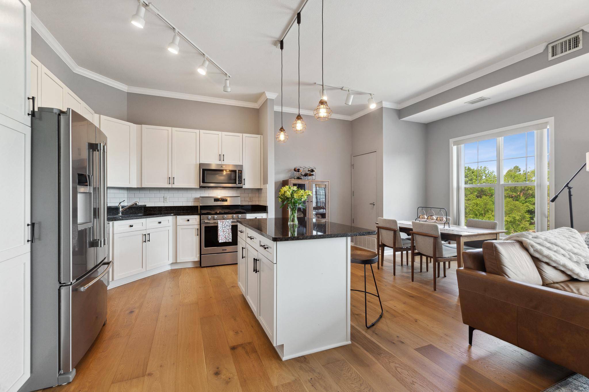 1800 Graham AVE #401, Saint Paul, MN 55116