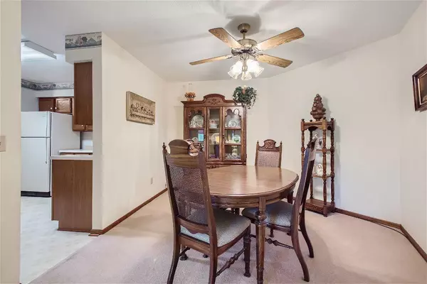 Columbia Heights, MN 55421,1000 41st AVE NE #213