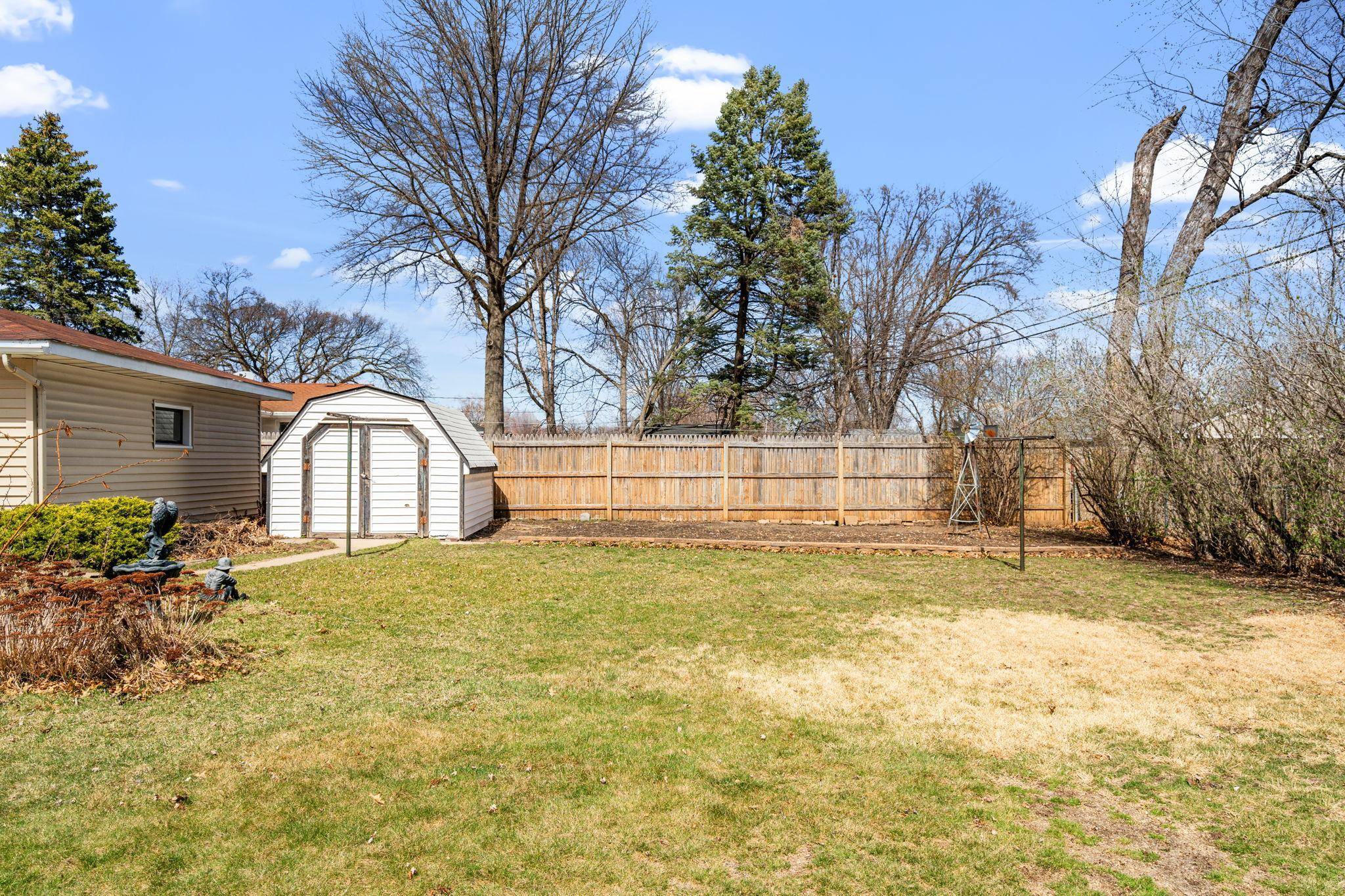 Bloomington, MN 55420,8535 4th AVE S