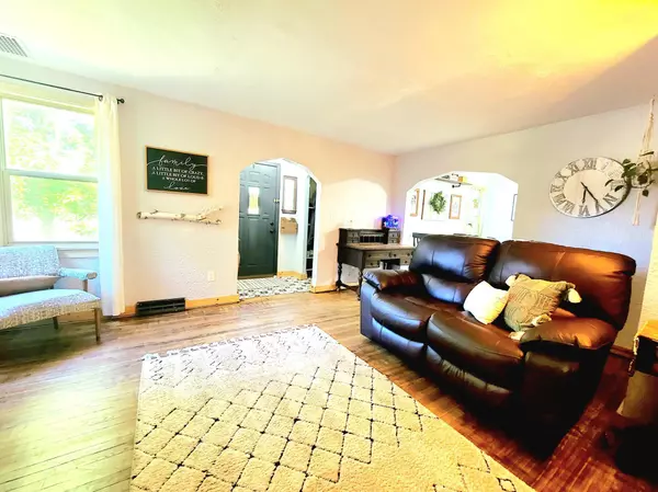 Cambridge, MN 55008,638 Dellwood ST S