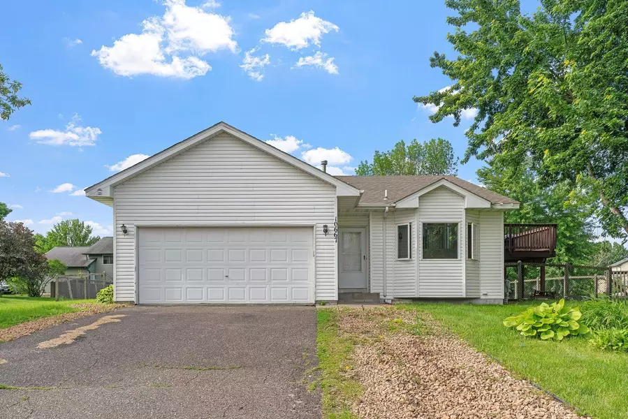 10667 56th ST NE, Albertville, MN 55301