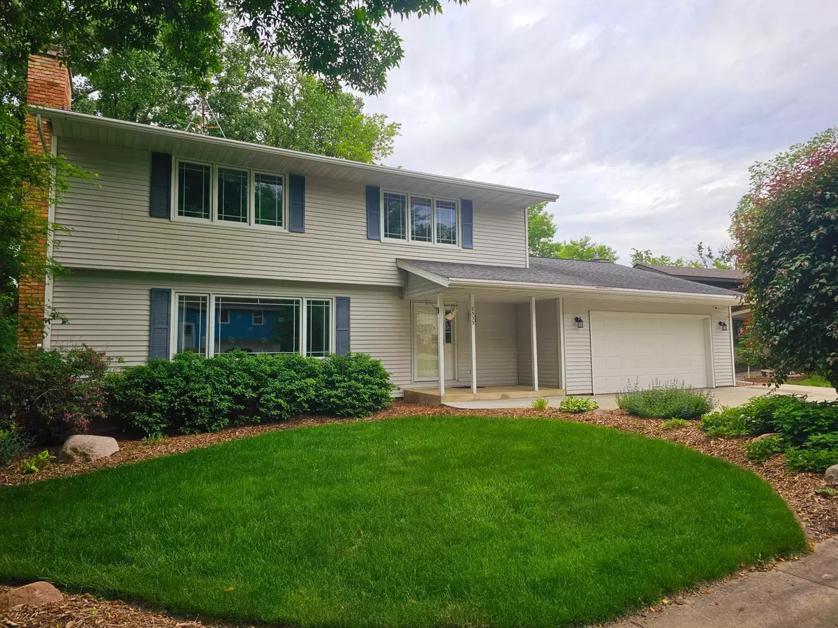 Rochester, MN 55906,2539 Northern Hills CT NE