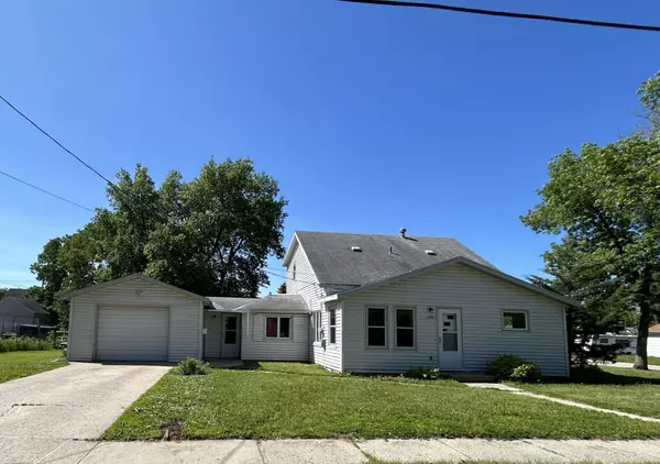 250 W Thielke AVE,  Appleton,  MN 56208