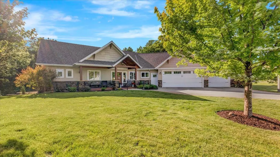 2503 Burgen TER SE, Alexandria, MN 56308