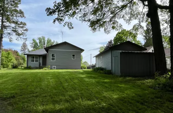 Frederic, WI 54837,604 Oak ST W