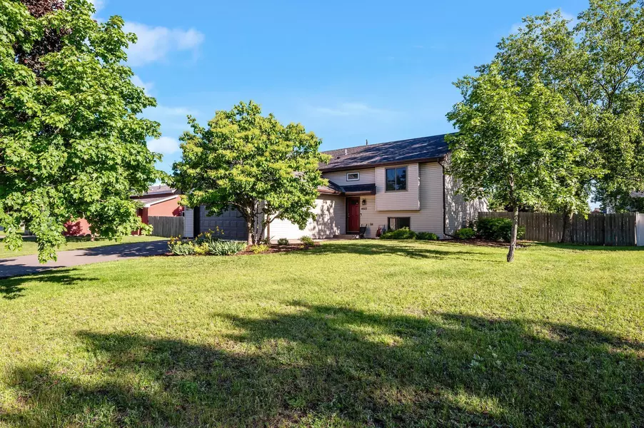 4622 Pondview CIR, Big Lake, MN 55309