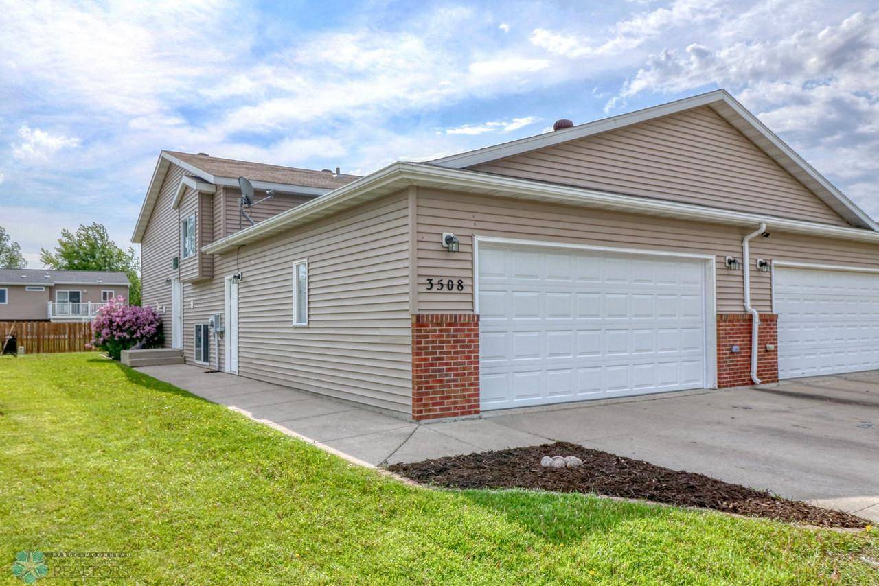 3508 11th ST S, Moorhead, MN 56560