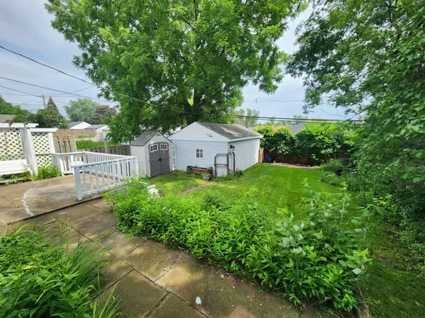 Saint Paul, MN 55117,667 Simon AVE