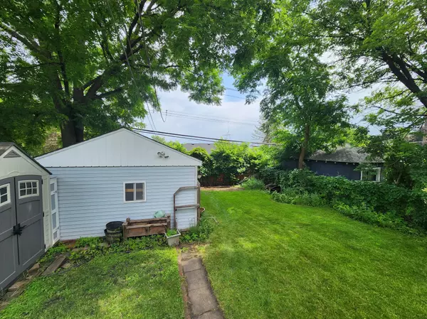 Saint Paul, MN 55117,667 Simon AVE
