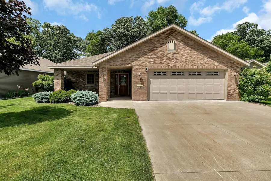 6315 Westwood Pkwy, Saint Cloud, MN 56303