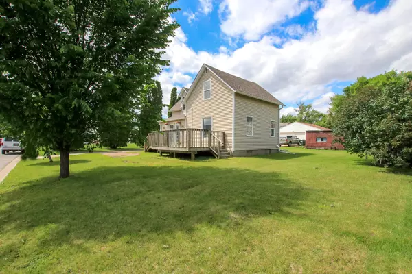 Glencoe, MN 55336,319 7th ST E