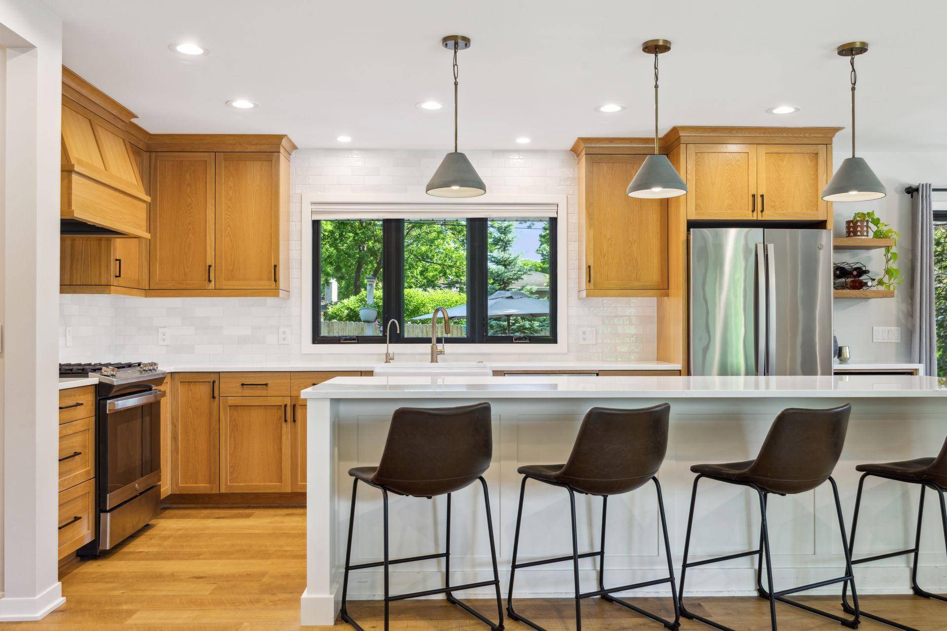 Edina, MN 55439,5200 Abercrombie DR