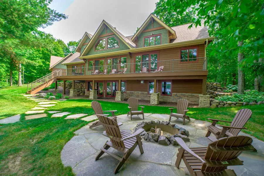 11052 N Linden RD, Hayward, WI 54843