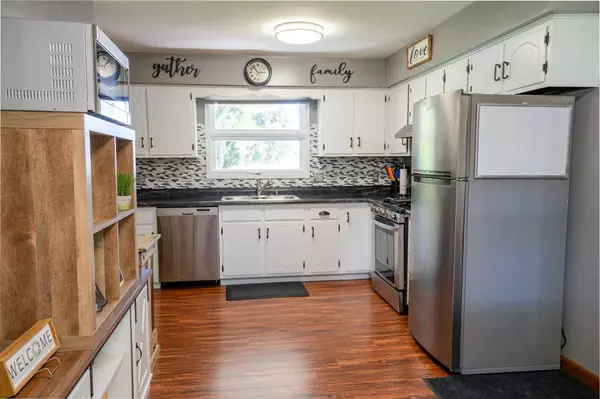 Spicer, MN 56288,408 Miller ST