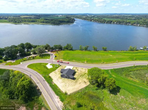 Annandale, MN 55302,7541 Lake John DR