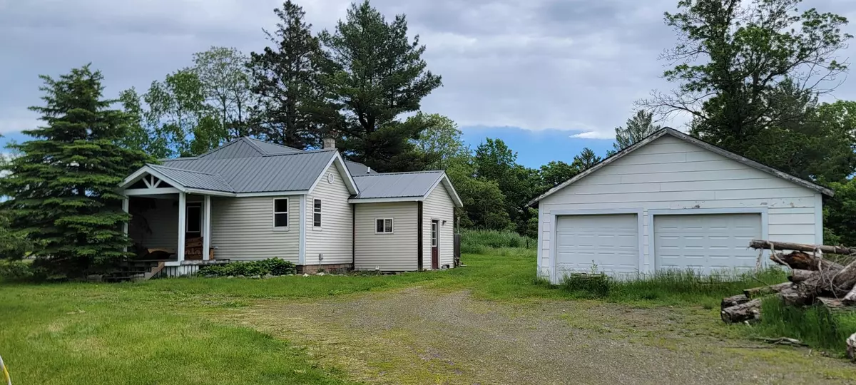 Isle, MN 56342,2983 Highway 18