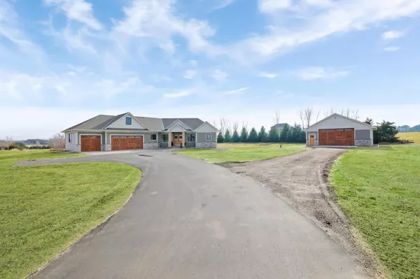 W12035 559th Ave, Oak Grove Twp, WI 54021