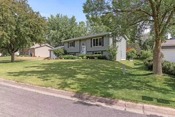 White Bear Lake, MN 55110,2824 Riviera DR N