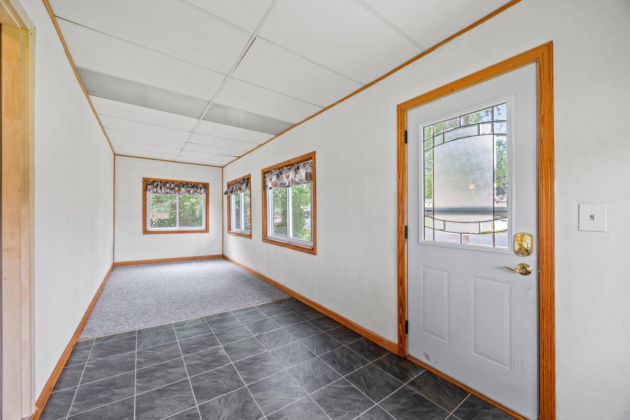 Silver Lake, MN 55381,201 Cleveland ST SW