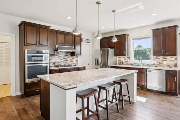 Plymouth, MN 55446,5625 Shadyview LN N