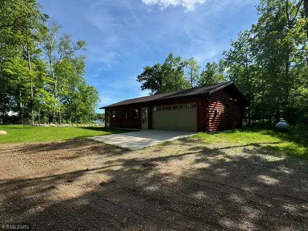 Palisade, MN 56469,43242 310th PL