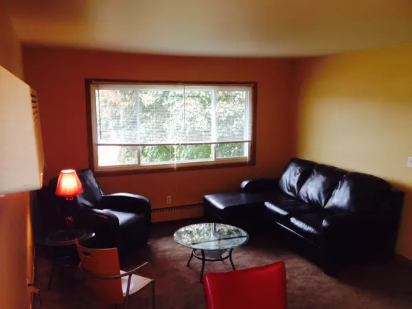 Columbia Heights, MN 55421,4935 University AVE NE