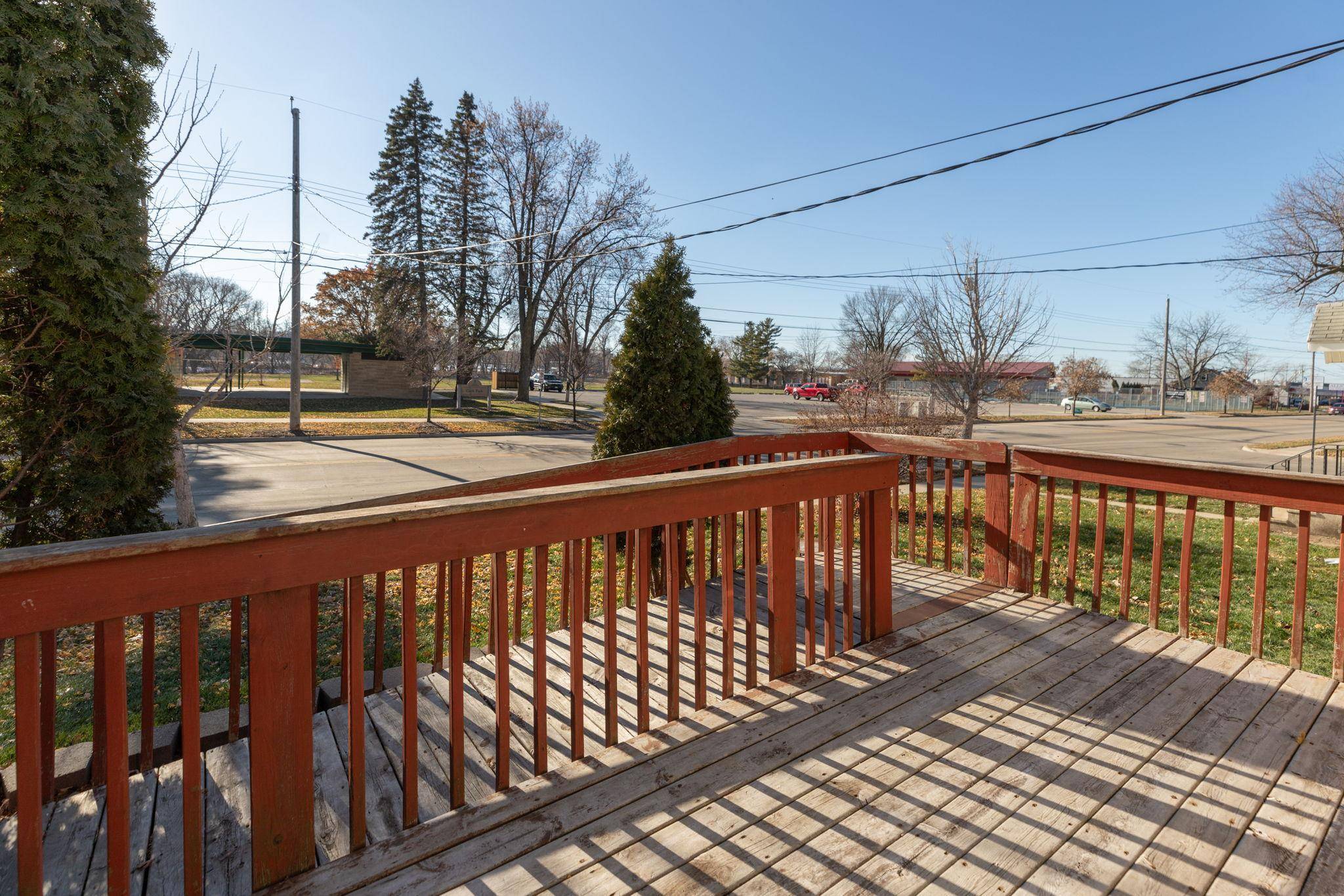 Rochester, MN 55901,725 7th ST NW