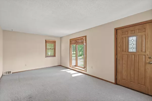 Vadnais Heights, MN 55127,3701 Centerville RD